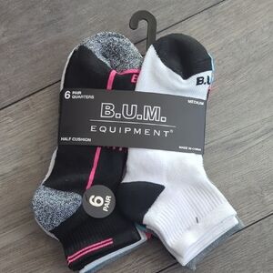 BUM Equipment Black and White Women's Athletic Socks - 6 Pack Multicolor